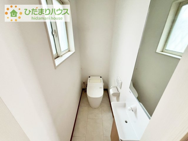 手洗い場が付いており、洗面所までてお洗いに行く必要がありません！