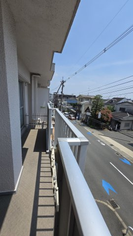 【 中古マンション 長岡京シティハイツのバルコニー】