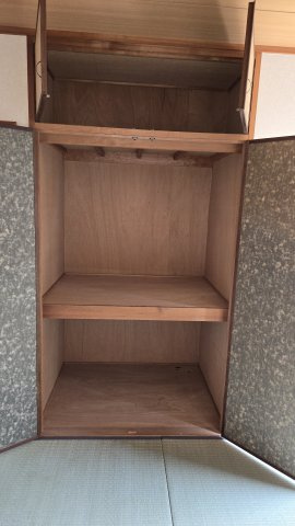 【 中古マンション 長岡京シティハイツの収納】