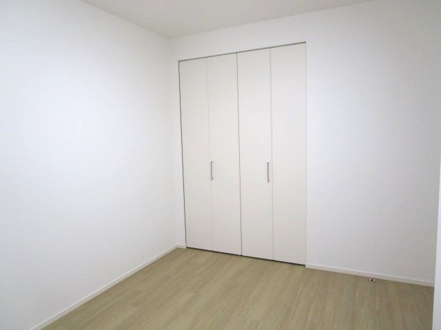 東6洋室
