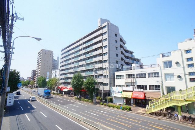 スーパー・ドラッグストア・コンビニ徒歩2分圏内！徒歩圏内に生活施設も充実しています！