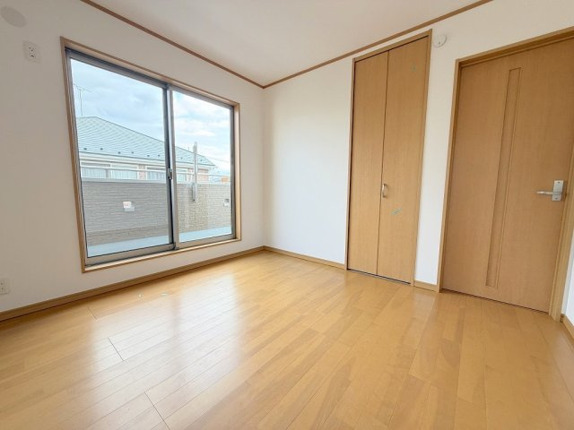 クローゼット付きの洋室6.1帖