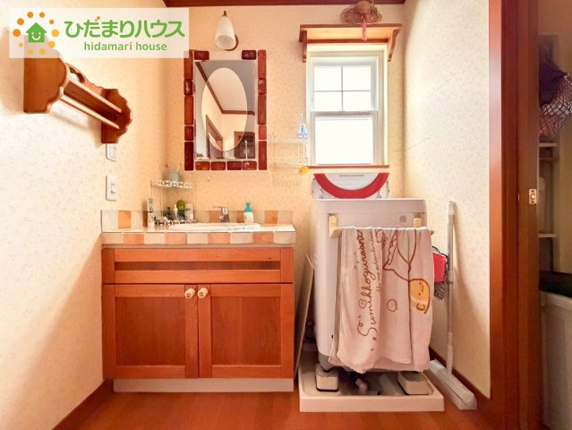 ゆったりとした脱衣所は、朝の支度の時間が重なっても、ストレスなく準備ができます!(^^)!