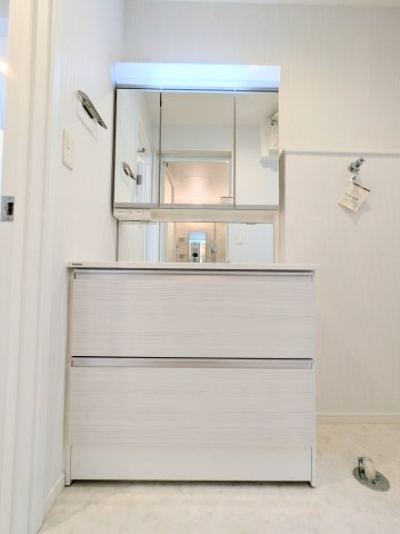 ～洗面化粧室写真～