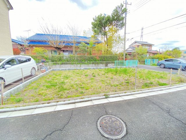 現地（2025年4月14日）撮影／建築条件なし・敷地面積90？です。