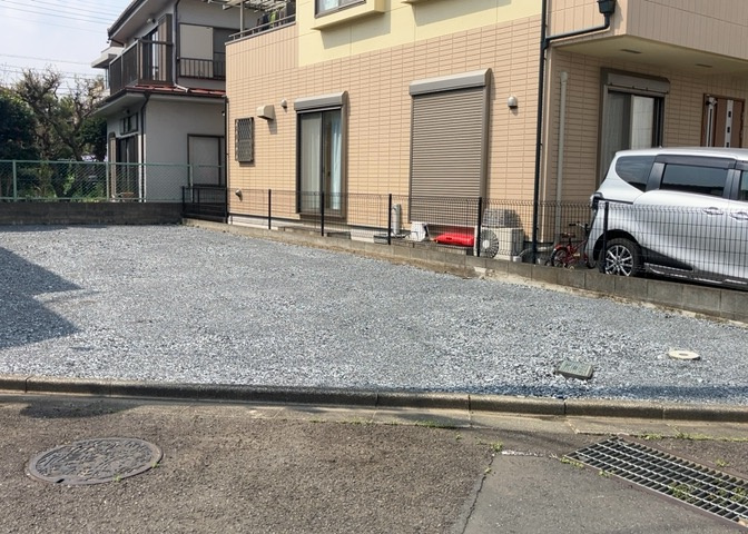家を建てる前提で土地を探している場合、地盤の丈夫さは譲れない条件の一つです。地盤が脆弱だと追加工事が必要となります。また、過去に地盤沈下や液状化現象を起こした土地は、できるだけ避けた方がいいでしょう。