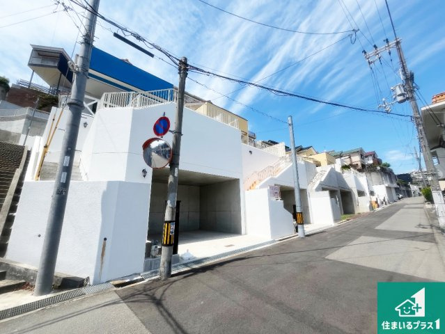 安心の10年保証！外観を美しく保ち、雨水で汚れを落とします！気になることがありましたら、お気軽にお問い合わせください！