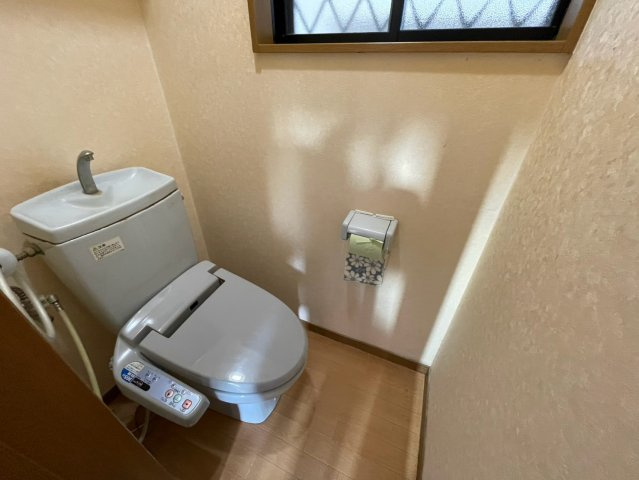 1Fトイレ