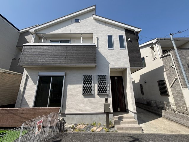 外観：311002204363