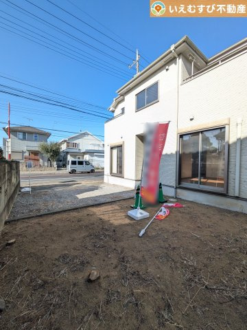 ガーデニングが楽しめそう　季節の草花で彩りを！ガーデニングで緑あふれる景色を作るのも楽しみ♪