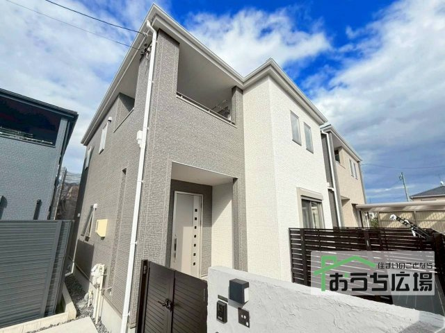 外観：323000438026