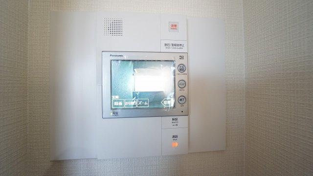 ＴＶモニタインターホン、火災報知器　防犯防災対策も充実