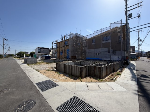 どんどん街並みが完成してきました(^^)/今なら区画選んでいただけます♪お問い合わせお待ちしております♪
