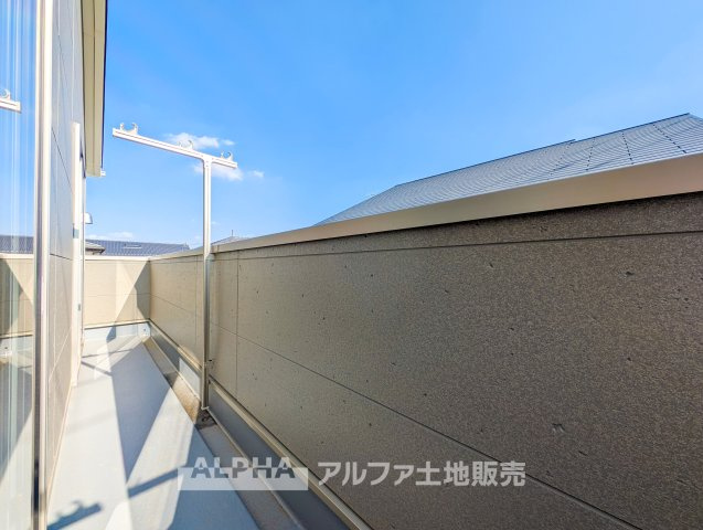 【roof　balcony】　◆ルーフバルコニー◆外とつながるゆとりののある暮らし。室内とは違う空気感が、日々の生活にほどよい変化を与えてくれます。