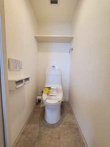 落ち着いたトイレです