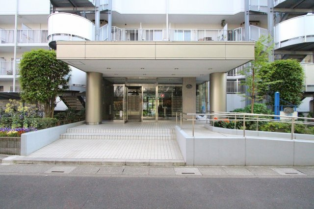 エントランスです