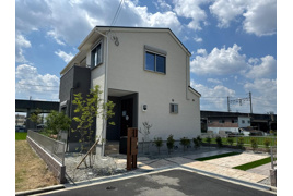 津田北町2丁目　新築一戸建ての外観