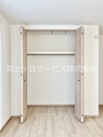 寝室の収納です