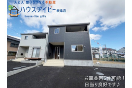 瑞穂市野田新田新築建売残り1棟 お車並列5台以上可能 広めのインナーバルコニーのあるお家 の外観