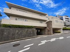 ◆管理体制良好なマンションです。清潔感のあるエントランスに開放感のある住環境。