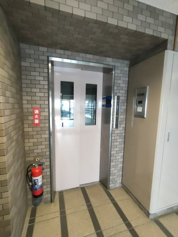 【エレベーター】