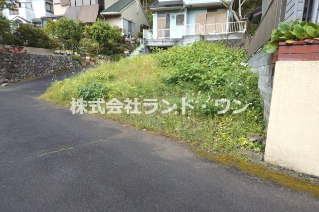 開放感がある立地で、陽当たり良好！