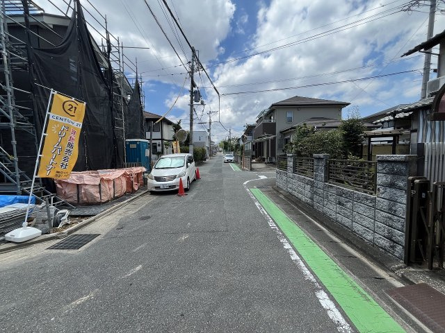 現地写真。前面道路です。