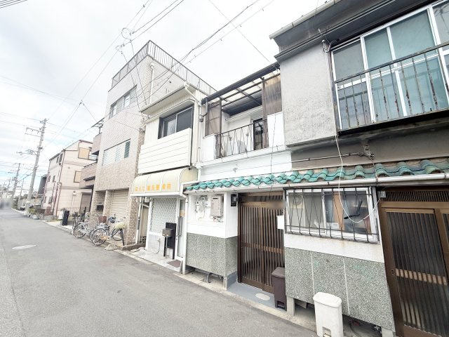 前面道路ゆったり約7メートル！