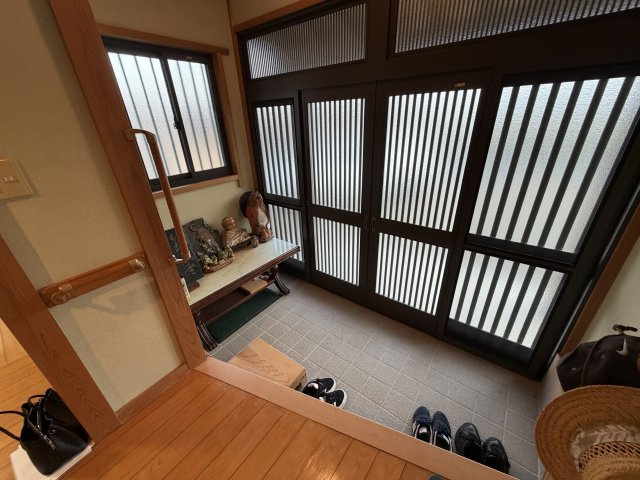 シンプルで使いやすい玄関です