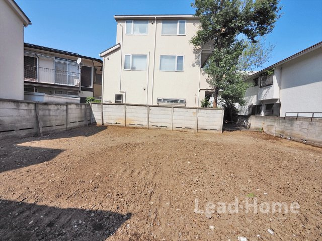 周囲に大きな遮るものがなく日差しがしっかり届きます！洗濯物やお布団もカラッと気持ちよく乾きます♪