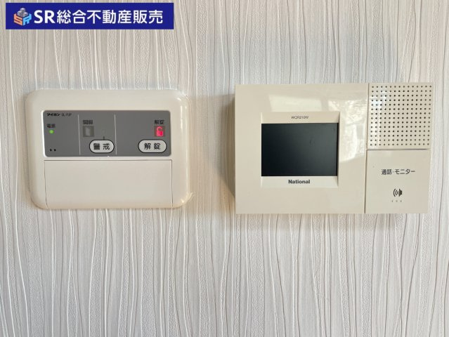 玄関ドアは防犯性の高い電子ロックです！