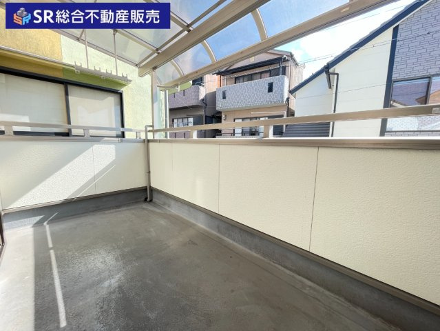 南向きで陽当たり良好♪少々の雨が降っても大丈夫です。