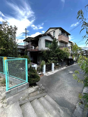 【高槻市庄所町 建築条件無し売り土地 更地渡しの周辺】