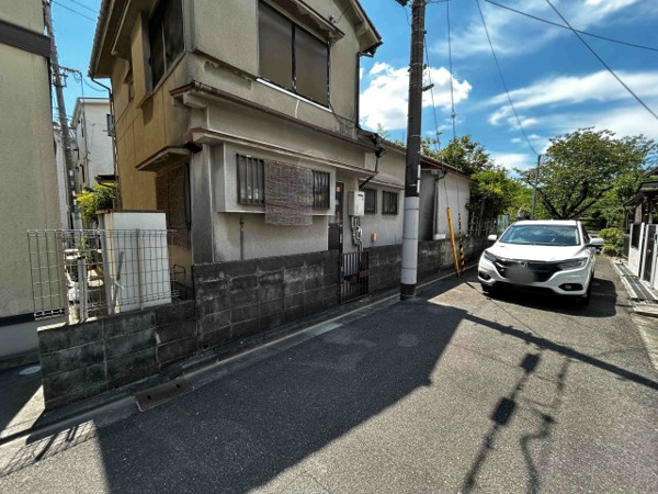 【高槻市庄所町 建築条件無し売り土地 更地渡しの周辺】