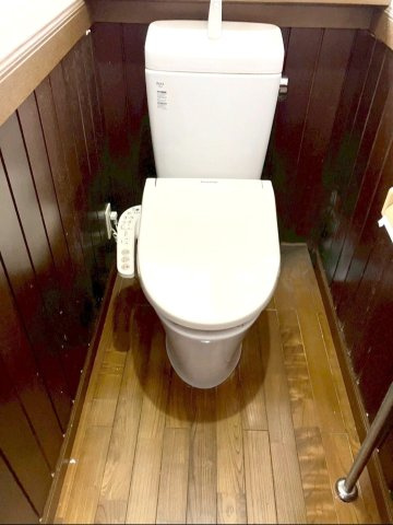 ウォシュレット付きのトイレです！