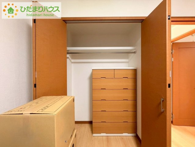 洋室B　収納