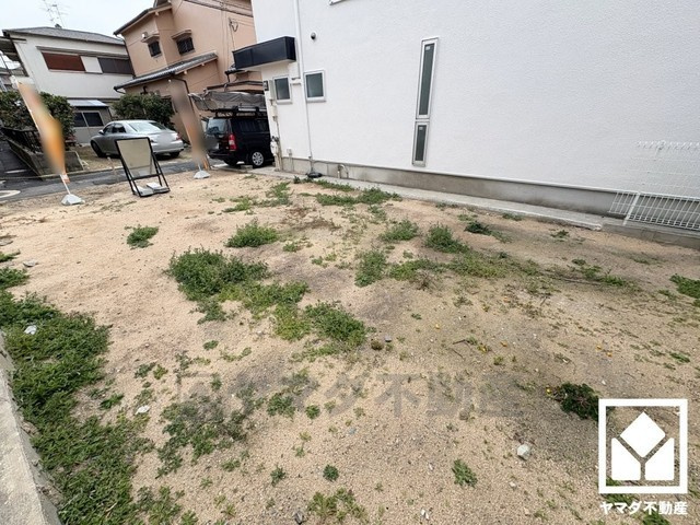 現況更地のため、余分な解体費用を抑えられ、スムーズに建築に入れます。