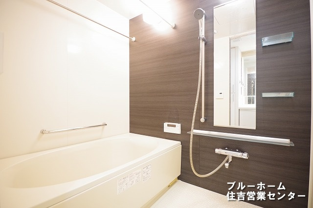 浴室乾燥機・追炊き機能付きの浴室です！