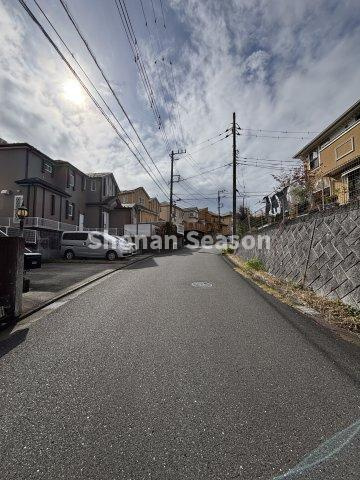 小・中学校近く、お買い物便良好！暮らしやすい住環境にございます♪