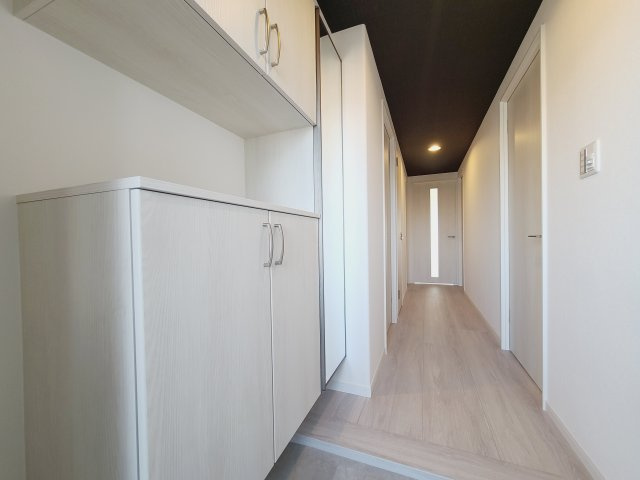〇居住者の帰り、訪れる方を優しく迎え、やすらぎに満ちた生活空間を予感させる健やかな暮らしを楽しめそう。
