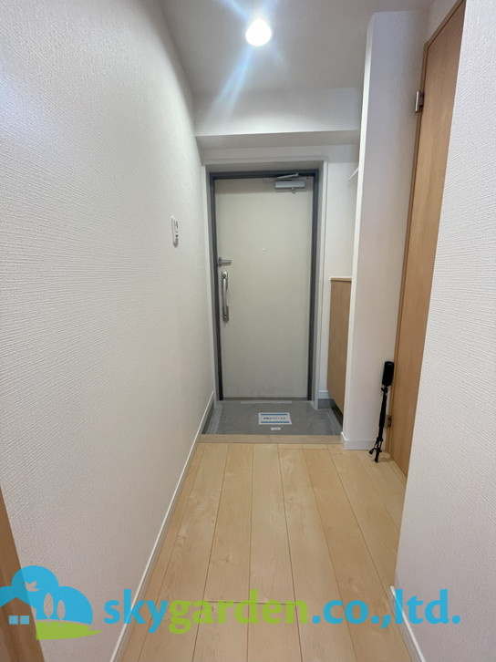 毎日通る玄関はこちらです
