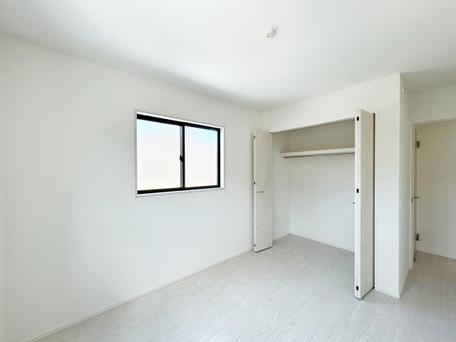 6.0帖の洋室です