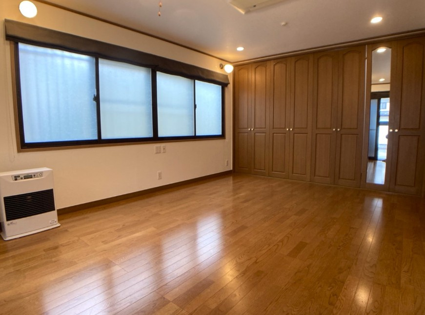 収納豊富な間取り設計でお部屋の中もスッキリ片付きます。