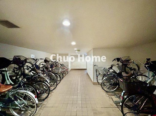 【自転車置き場】最新の空き状況や費用などの詳細は担当スタッフまでお問い合わせください。