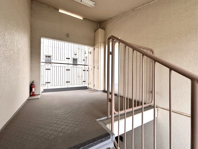 共用部　隣接住戸がありません