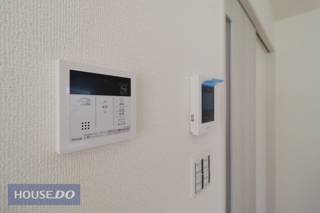 【温水設備】給湯スイッチ付きで温度調整もラクラクです。