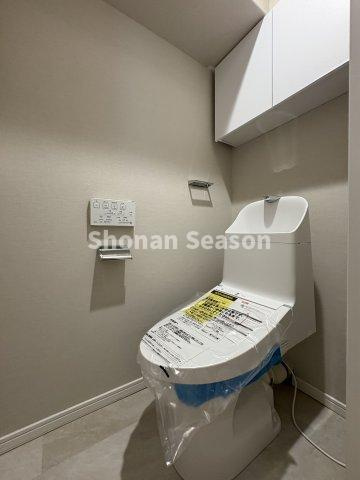 寒い時期でも快適にご使用いただける温水洗浄便座搭載◎