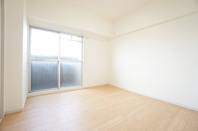 約6帖の洋室です！全居室採光あります！