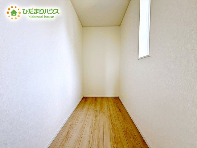 寝室にはウォークインクローゼットを完備。スッキリ片付いた寝室が睡眠の質を上げてくれます。