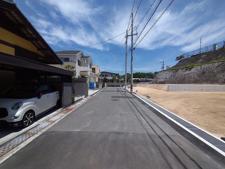 前面道路含む現地写真